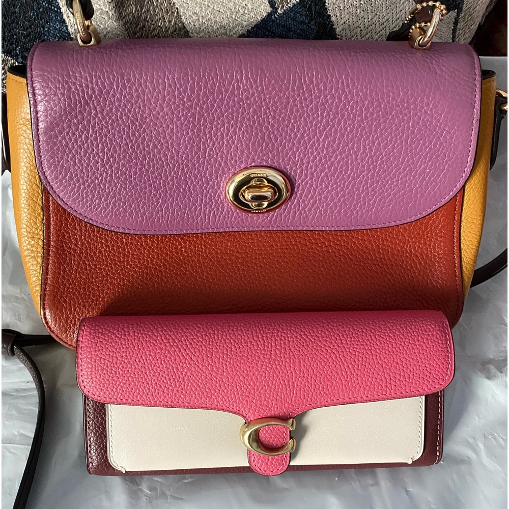 Coach purse and wallet